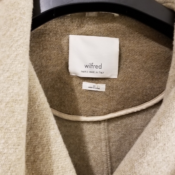 Wilfred Light Wool Coat - Picture 3 of 3